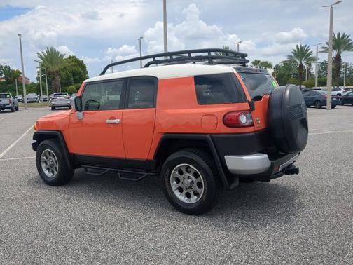 2013 Toyota FJ Cruiser Base