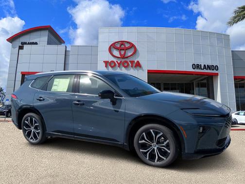 2026 Toyota Crown Signia XLE