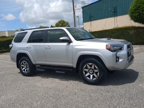 2023 Toyota 4Runner TRD Off Road