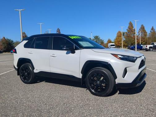 2024 Toyota RAV4 Hybrid XSE