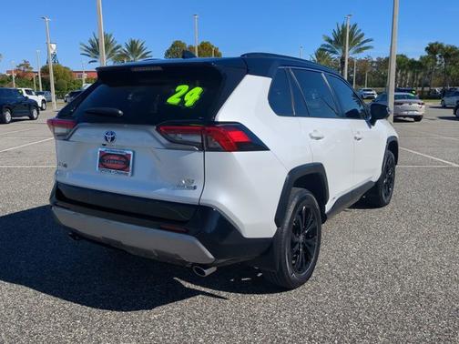 2024 Toyota RAV4 Hybrid XSE