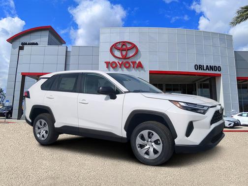 2025 Toyota RAV4 LE
