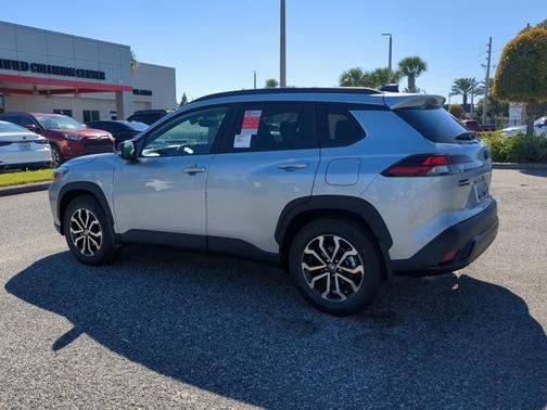 2026 Toyota Corolla Cross Hybrid SE