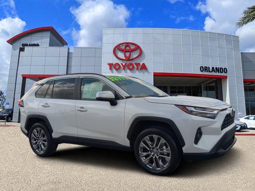 2024 Toyota RAV4 XLE Premium