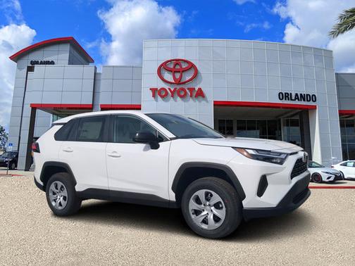 2025 Toyota RAV4 LE
