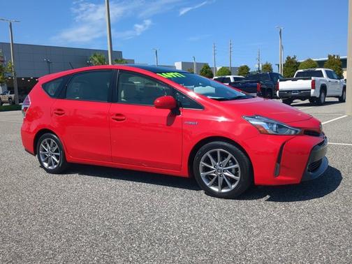 2016 Toyota Prius v Three