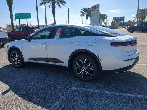 2026 Toyota Crown XLE