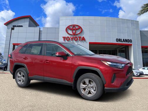 2025 Toyota RAV4 XLE