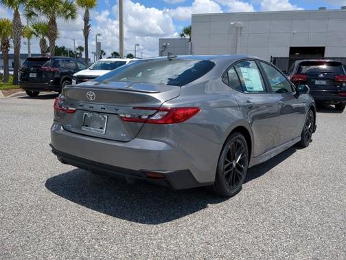 Heavy Metal 2026 Toyota Camry SE