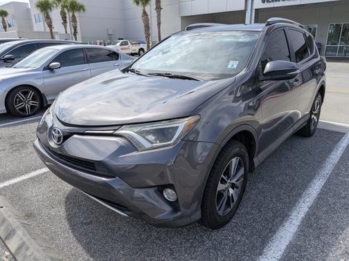 Magnetic Gray Metallic 2016 Toyota RAV4 XLE