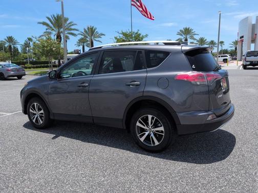 Magnetic Gray Metallic 2016 Toyota RAV4 XLE