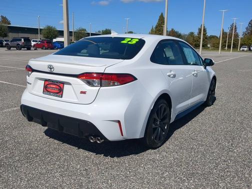 2023 Toyota Corolla SE