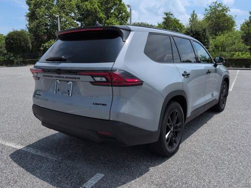 Cement 2026 Toyota Grand Highlander Hybrid Nightshade Edition