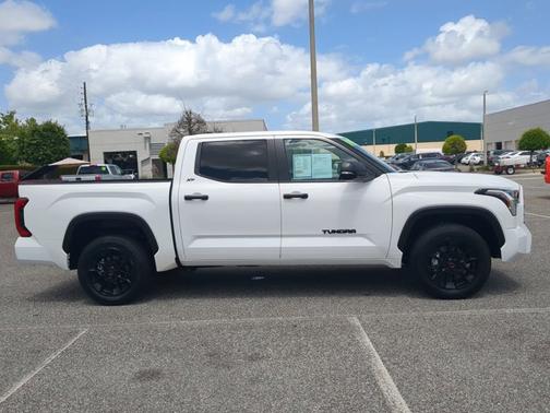 Ice Cap 2024 Toyota Tundra SR5