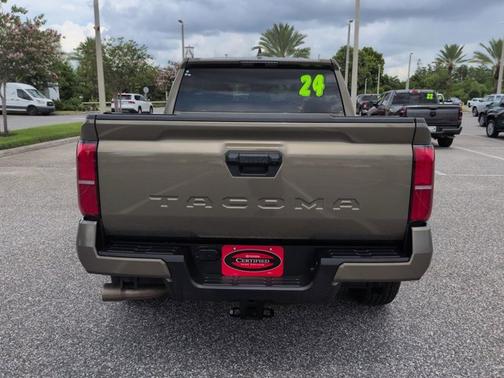 Bronze 2024 Toyota Tacoma TRD Sport