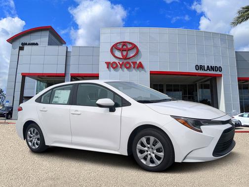 2025 Toyota Corolla LE