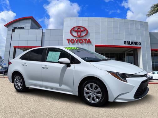 Ice 2024 Toyota Corolla LE