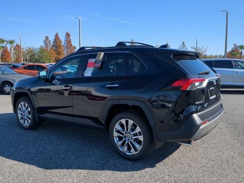 2025 Toyota RAV4 Limited
