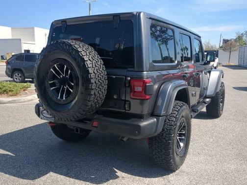 2025 Jeep Wrangler Rubicon X