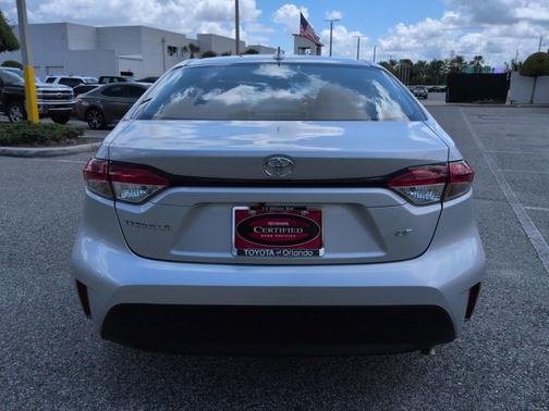Classic Silver Metallic 2024 Toyota Corolla LE