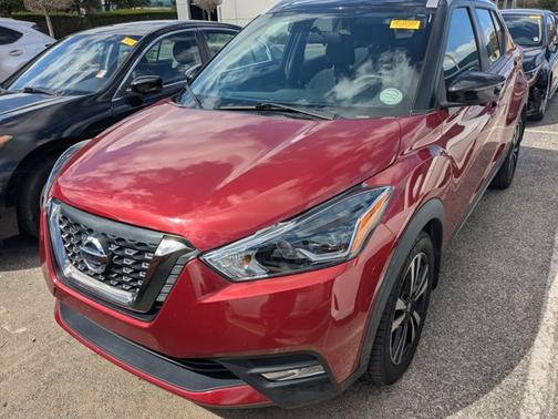 2018 Nissan Kicks SR