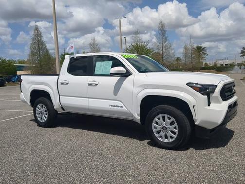 2024 Toyota Tacoma SR5