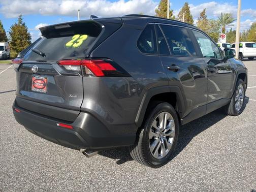 2023 Toyota RAV4 XLE Premium