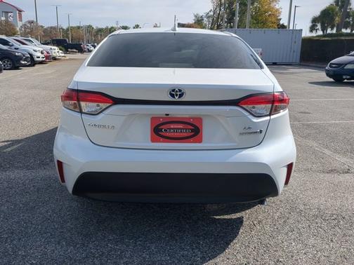 2024 Toyota Corolla Hybrid LE