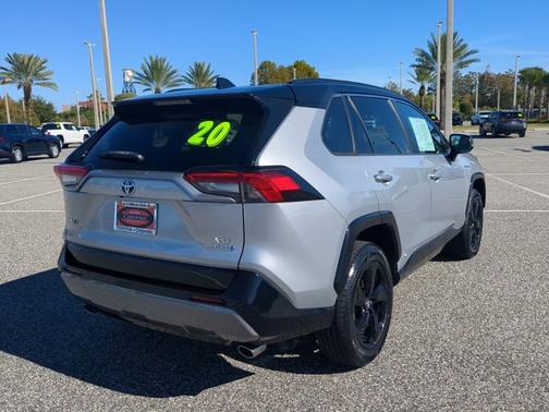 2020 Toyota RAV4 Hybrid XSE