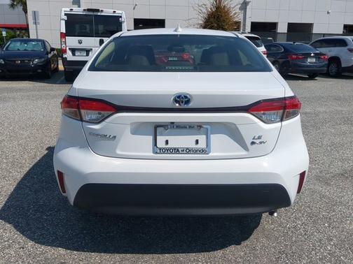 2026 Toyota Corolla Hybrid LE