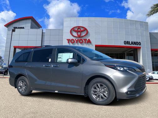 2026 Toyota Sienna XLE