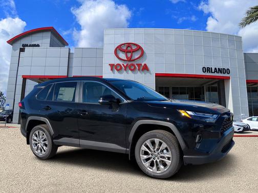 2025 Toyota RAV4 XLE Premium