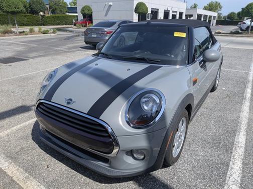 Moonwalk Gray Metallic 2019 MINI Convertible Cooper