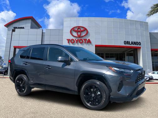 2024 Toyota RAV4 Hybrid SE