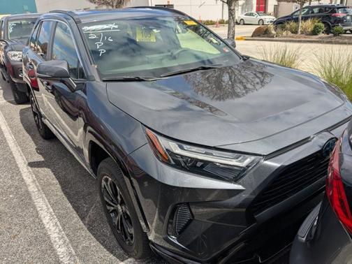 2024 Toyota RAV4 Hybrid SE