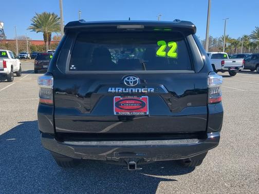 2022 Toyota 4Runner SR5