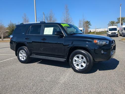 2022 Toyota 4Runner SR5