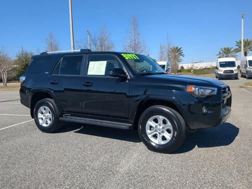 2022 Toyota 4Runner SR5