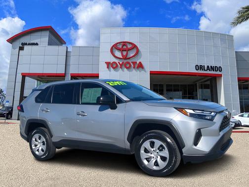 2024 Toyota RAV4 LE