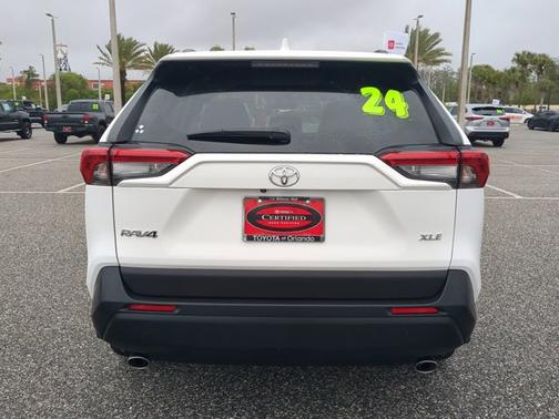 Ice 2024 Toyota RAV4 XLE