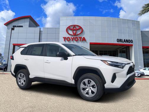 2025 Toyota RAV4 LE