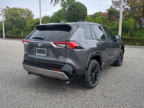 2025 Toyota RAV4 Hybrid XSE