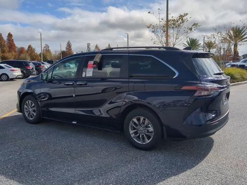 Bluprint 2026 Toyota Sienna XLE