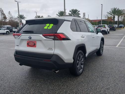 2023 Toyota RAV4 Hybrid XLE Premium