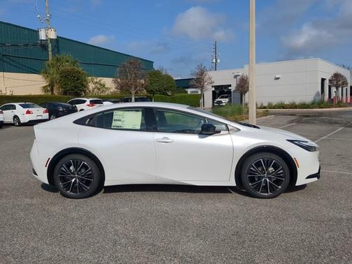 2026 Toyota Prius XLE