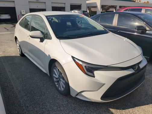 2023 Toyota Corolla Hybrid LE