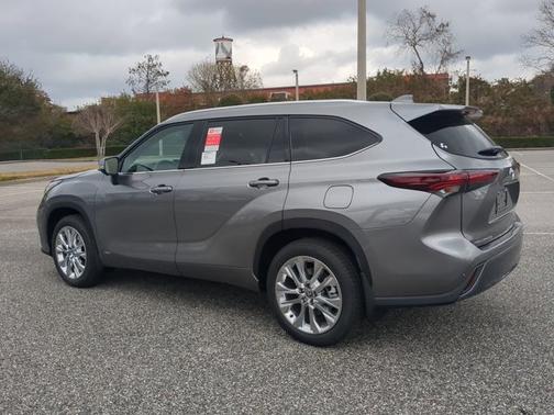 2026 Toyota Highlander Hybrid Limited