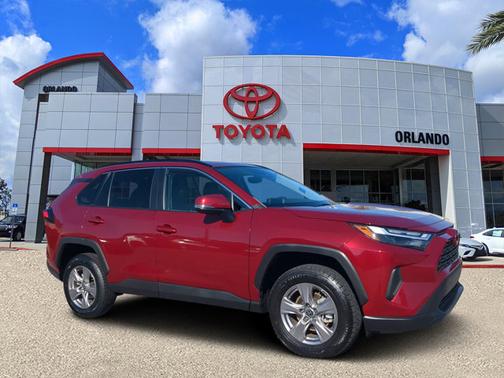 2022 Toyota RAV4 XLE