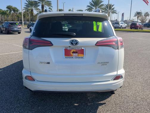 2017 Toyota RAV4 Platinum