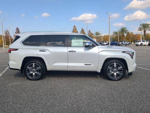 2024 Toyota Sequoia Capstone